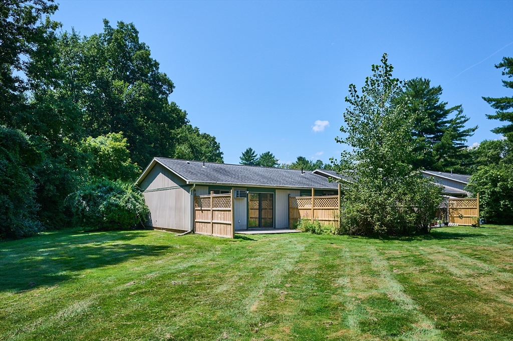170 East Hadley Road, Unit 85 Amherst, MA 01002 - Photo 14 of 22 Gallery Image 14