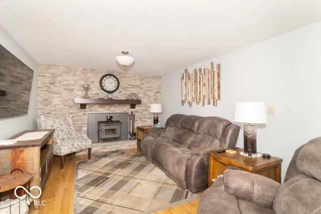 $339,900 | 3198 North County Road 300 West, New Castle, IN 47362