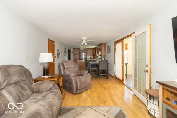 $320,000 | 3198 North County Road 300 West, New Castle, IN 47362