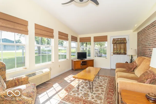 $339,900 | 3198 North County Road 300 West, New Castle, IN 47362