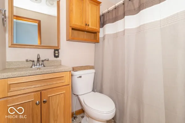 $320,000 | 3198 North County Road 300 West, New Castle, IN 47362