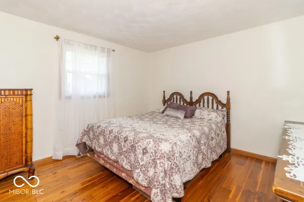 $320,000 | 3198 North County Road 300 West, New Castle, IN 47362