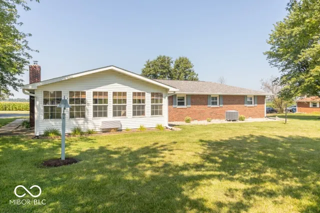 $339,900 | 3198 North County Road 300 West, New Castle, IN 47362