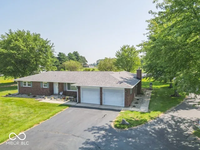 $339,900 | 3198 North County Road 300 West, New Castle, IN 47362