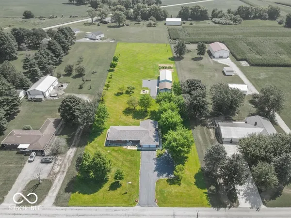 $320,000 | 3198 North County Road 300 West, New Castle, IN 47362