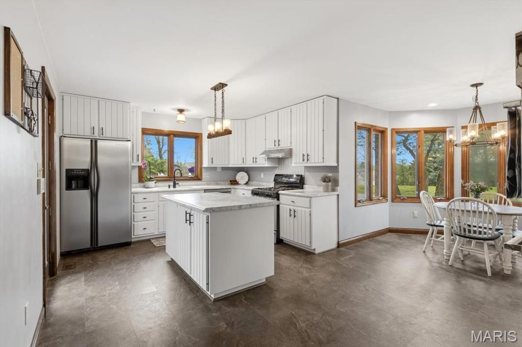 249 Reinke Road Ballwin, MO 63021 - Photo 14 of 68