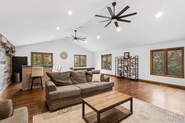 $499,900 | 249 Reinke Road, Ballwin, MO 63021