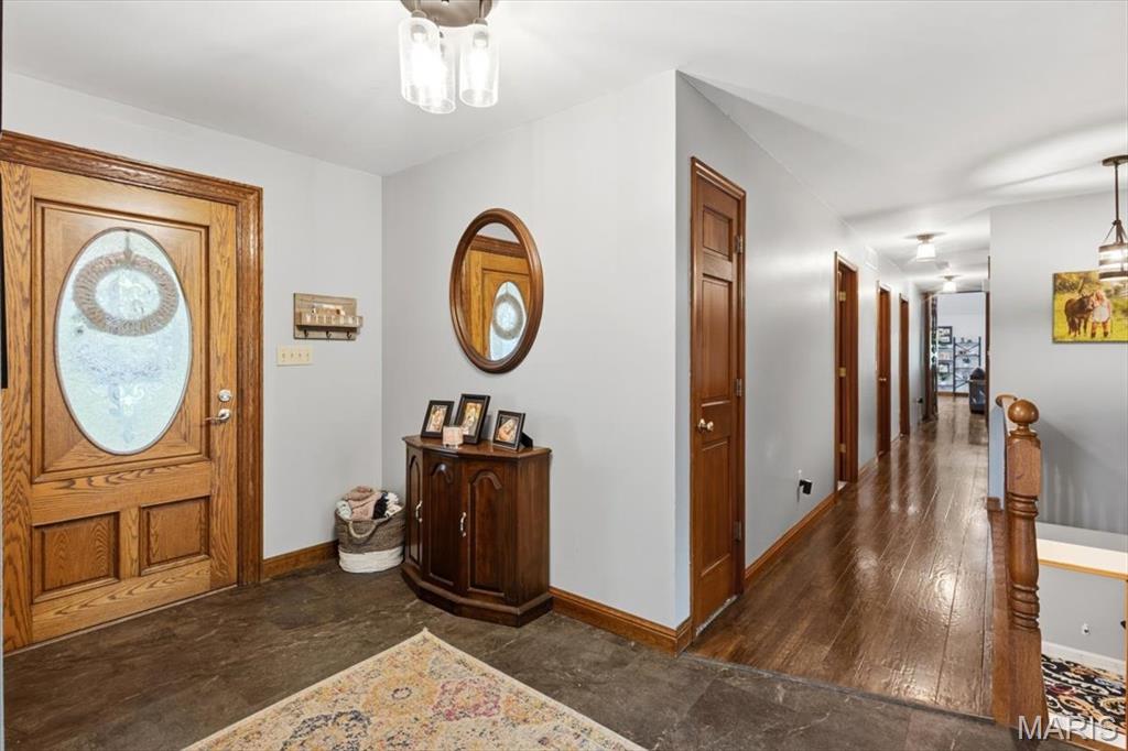 249 Reinke Road Ballwin, MO 63021 - Photo 6 of 68