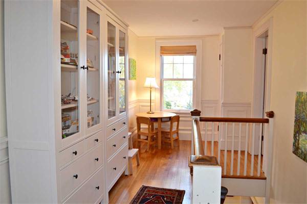 14 Shornecliffe Road Newton, MA 02458 - Photo 14 of 26 Gallery Image 14