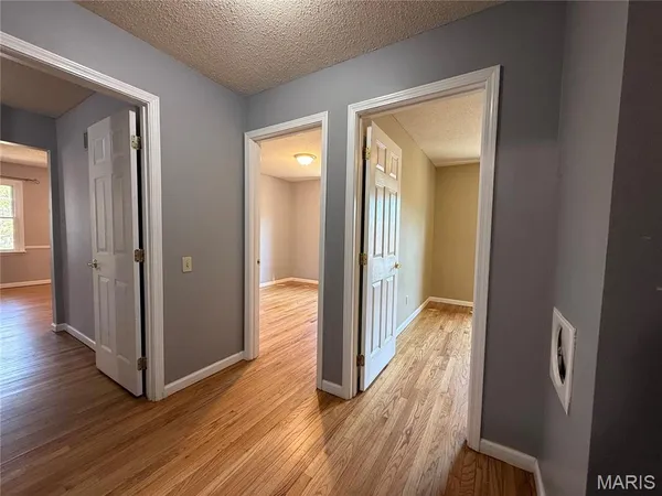 $609,900 | 1944 Pepperrell Drive, St. Louis, MO 63146
