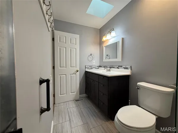 $609,900 | 1944 Pepperrell Drive, St. Louis, MO 63146
