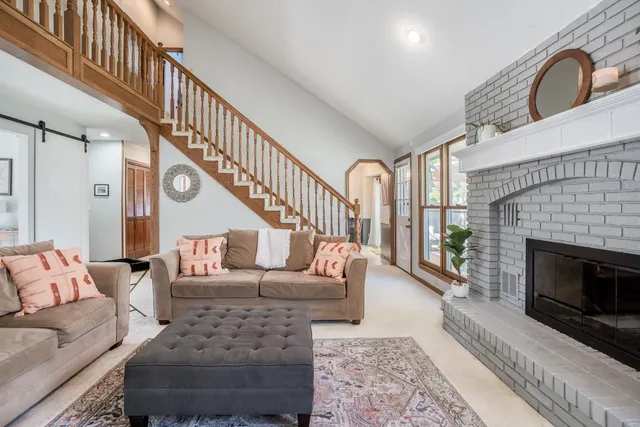 $284,900 | 4610 Farmstead Court, Bel Aire, KS 67220