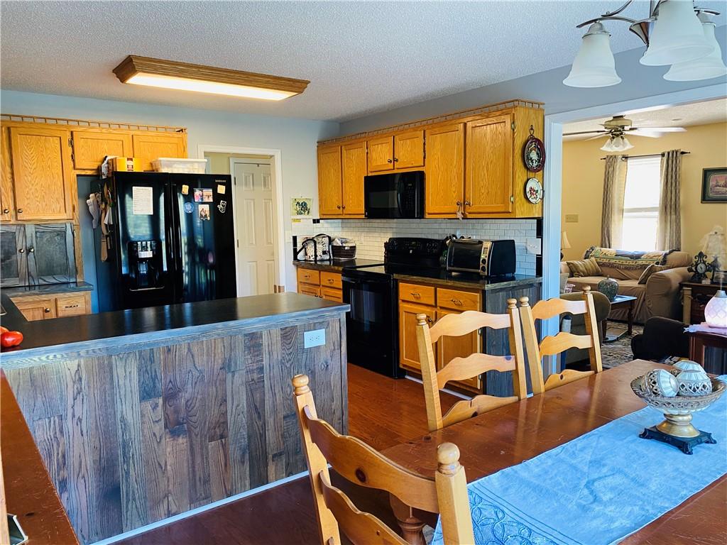 4465 Calico Road Lenoir, NC 28645 - Photo 18 of 33 Gallery Image 18