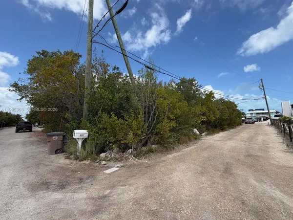 $375,000 | 1510 Shaw Drive, Key Largo, FL 33037