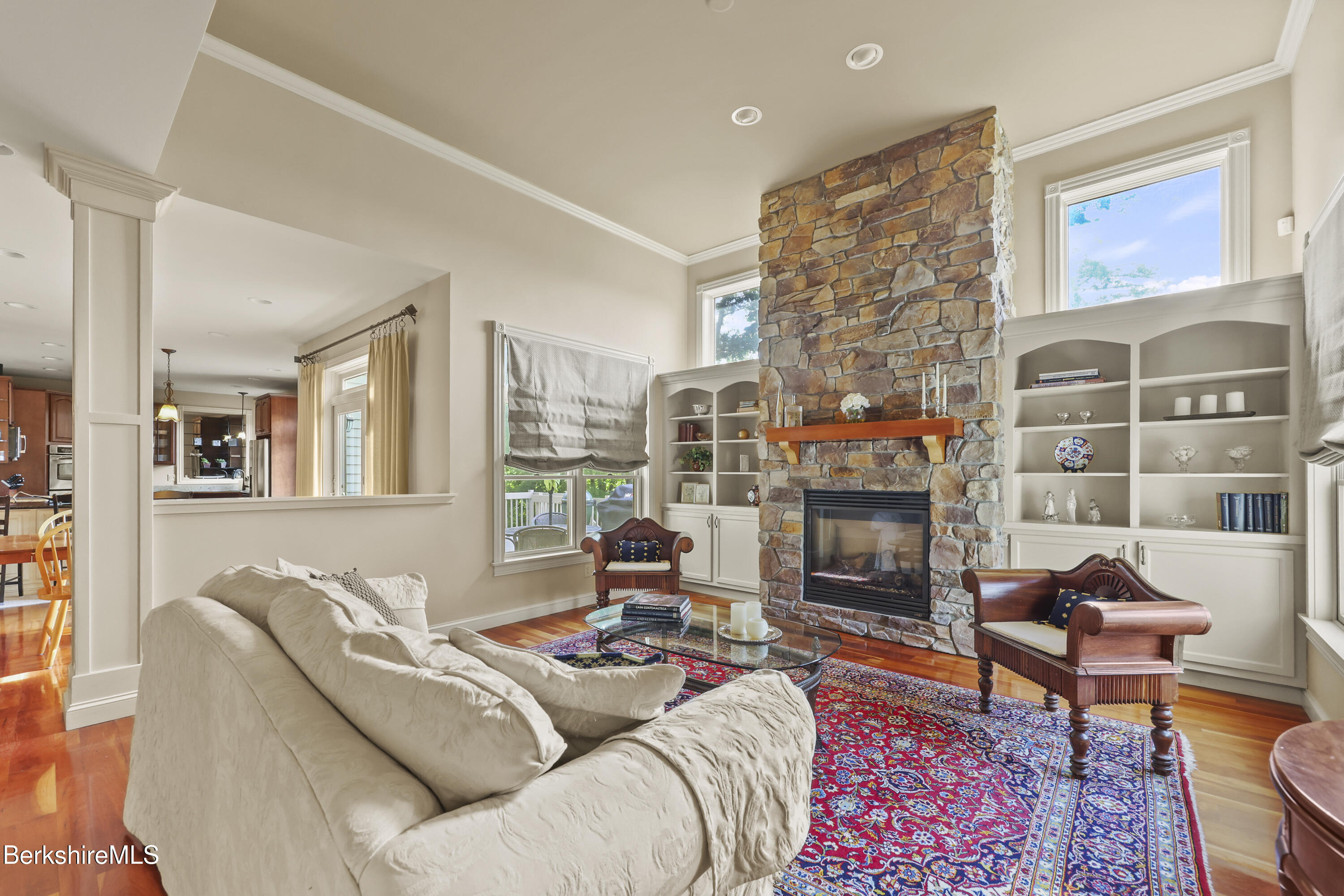 35 Meadow Ridge Drive Pittsfield, MA 01201 - Photo 12 of 81 Living Room