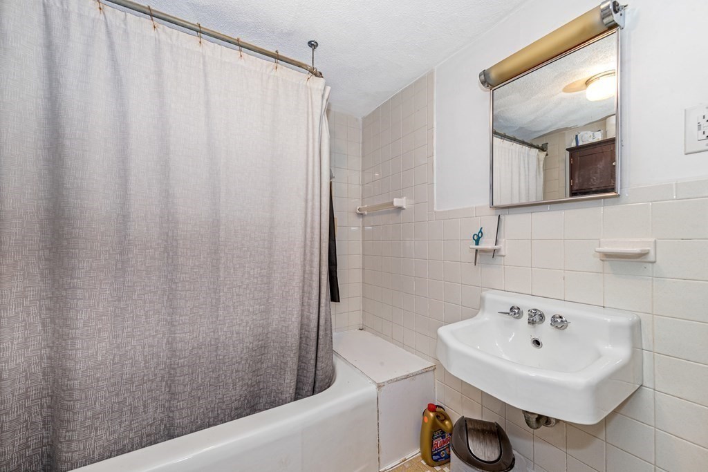 39 Cottage Park Road Winthrop, MA 02152 - Photo 19 of 41 Gallery Image 19