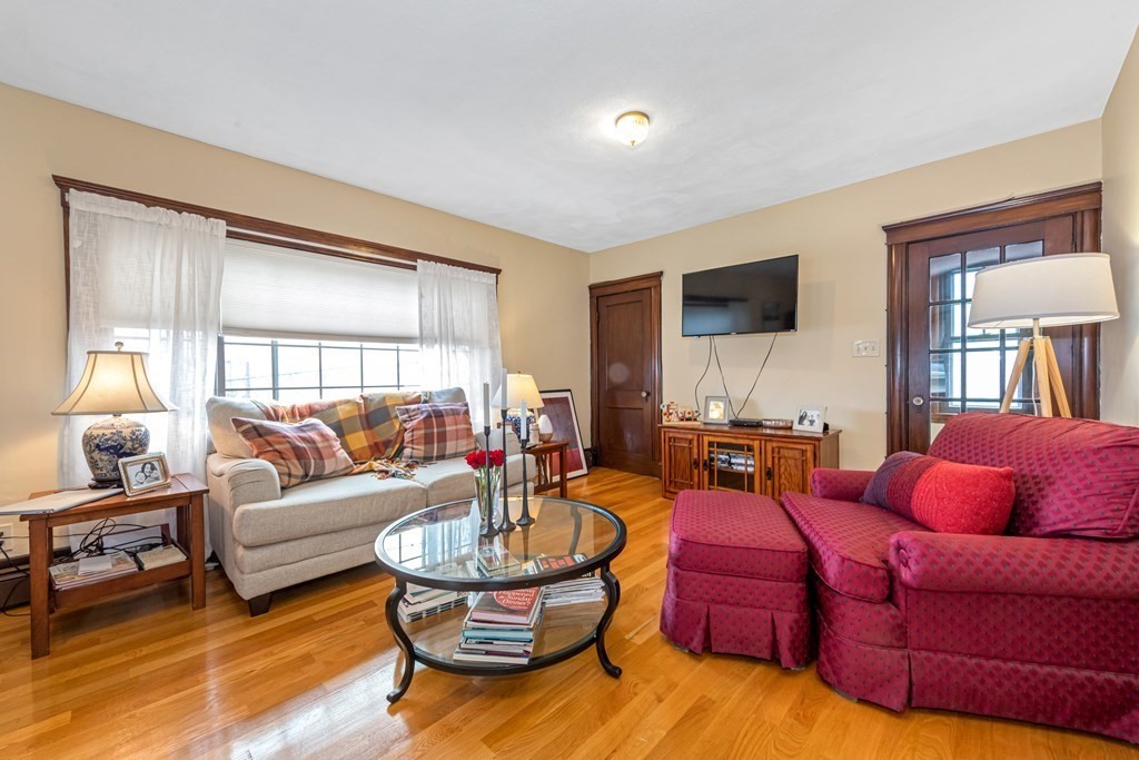 39 Cottage Park Road Winthrop, MA 02152 - Photo 3 of 41 Gallery Image 3