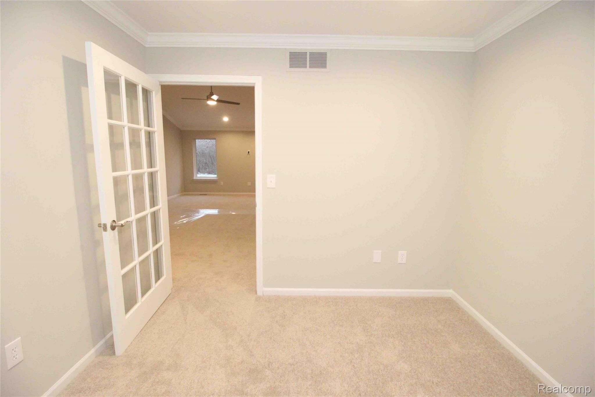 51105 Baker Road New Baltimore, MI 48047 - Photo 11 of 49 IMG_3872.jpeg