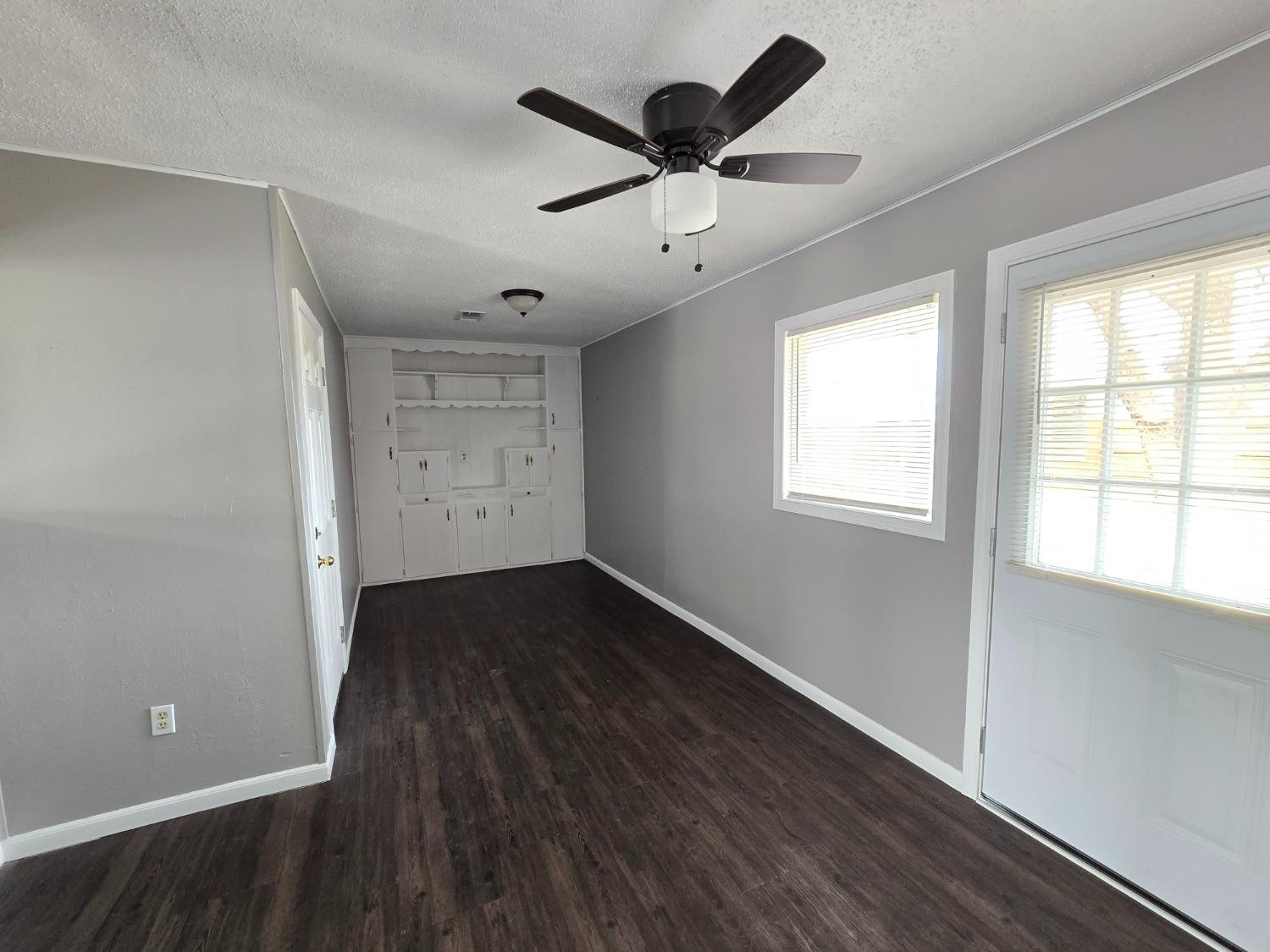 2810 60th Street Lubbock, TX 79413 - Photo 11 of 21 Photo 11