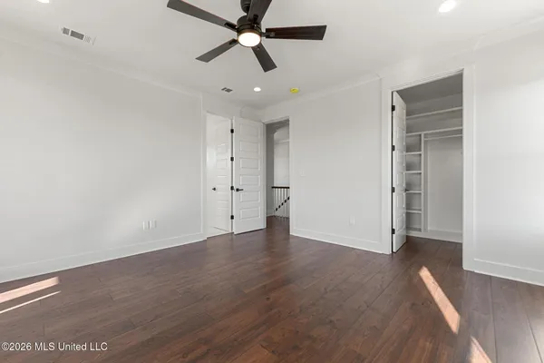 $799,500 | 423 South Girard Avenue, Long Beach, MS 39560