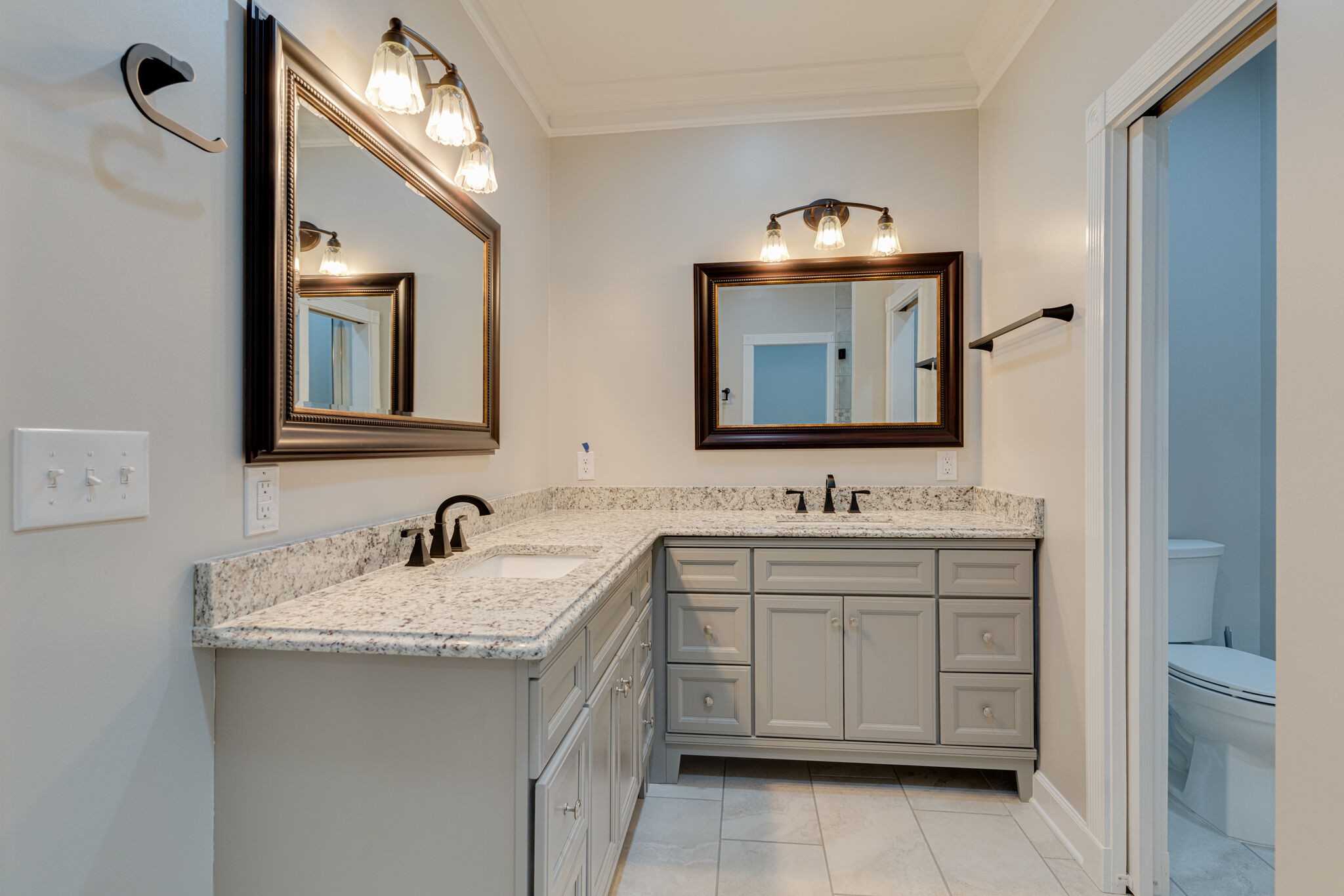 115 Rock Bridge Road Gallatin, TN 37066 - Photo 29 of 70 a bathroom with a sink and a mirror