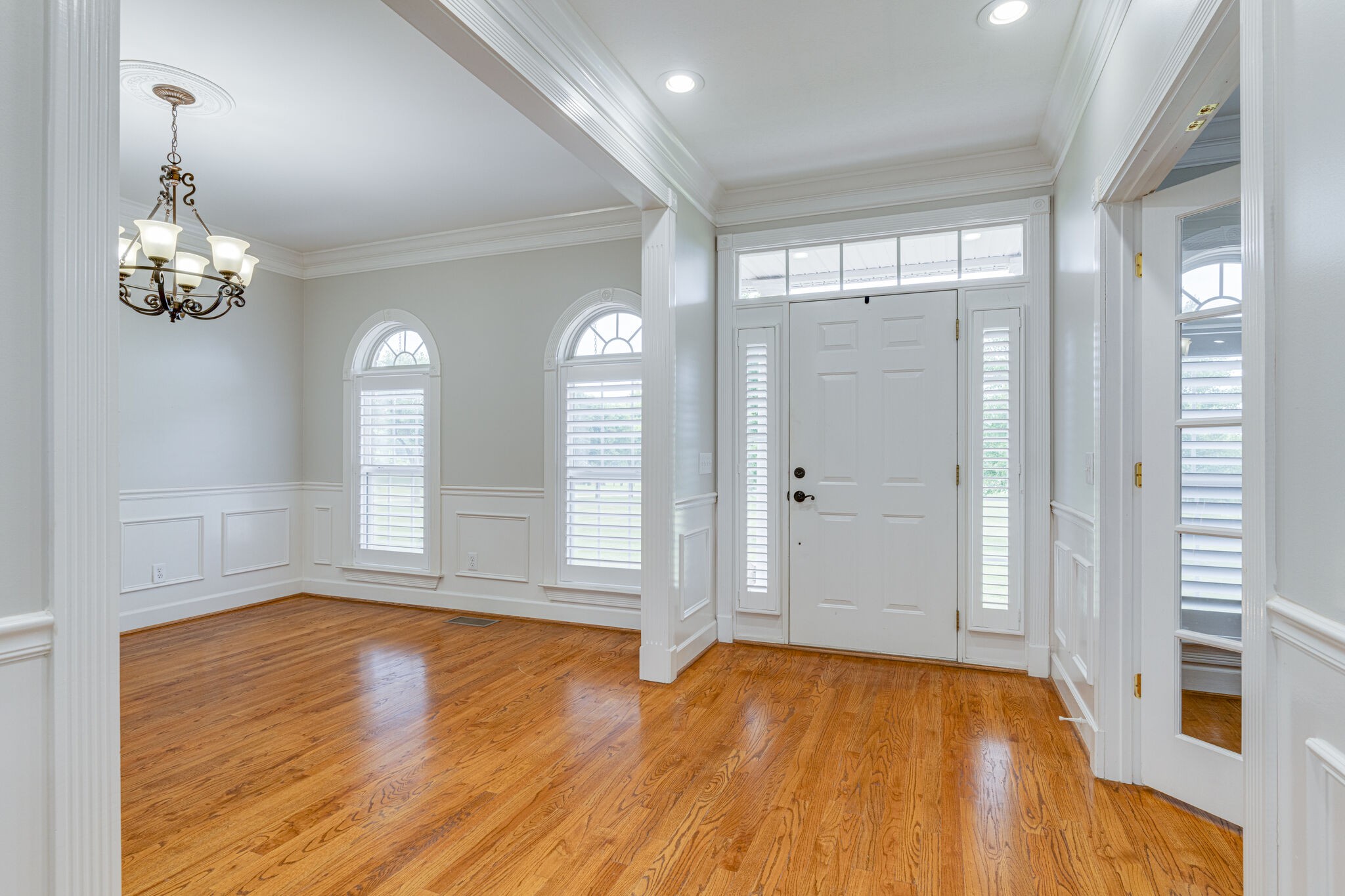 115 Rock Bridge Road Gallatin, TN 37066 - Photo 5 of 70 a view of livingroom with hardwood floor and window
