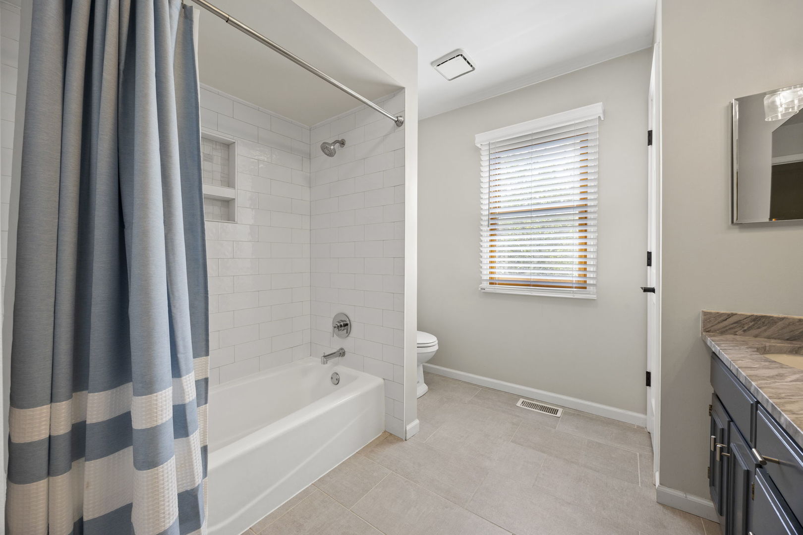1007 Book Court Naperville, IL 60540 - Photo 28 of 38