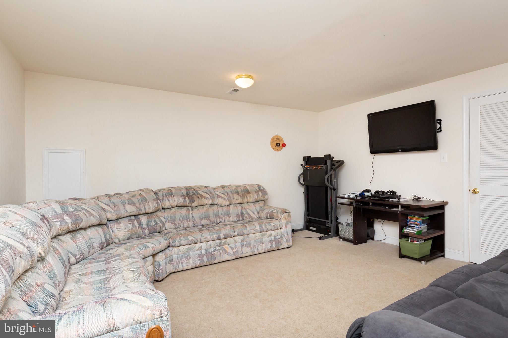 150 Salina Road Sewell, NJ 08080 - Photo 27 of 33