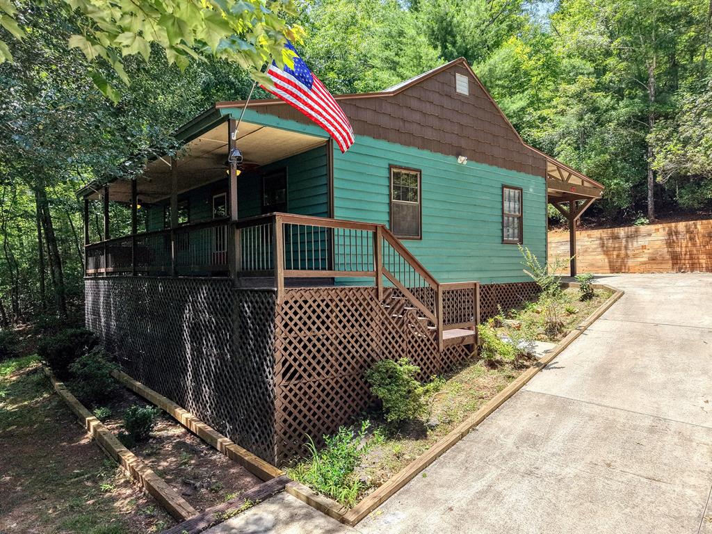4777 Laurel Mountain Road Hiawassee, GA 30546 - Photo 1 of 34 Main View