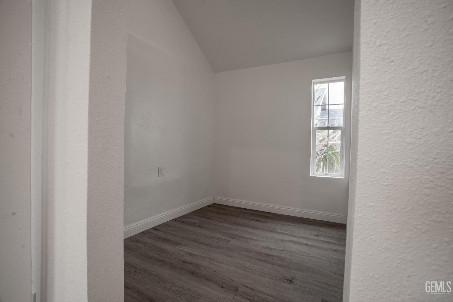 Undisclosed Address Bakersfield, CA 93307 - Photo 22 of 23 Gallery Image 22