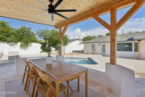 $1,550,000 | 144 East Winter Drive, Phoenix, AZ 85020