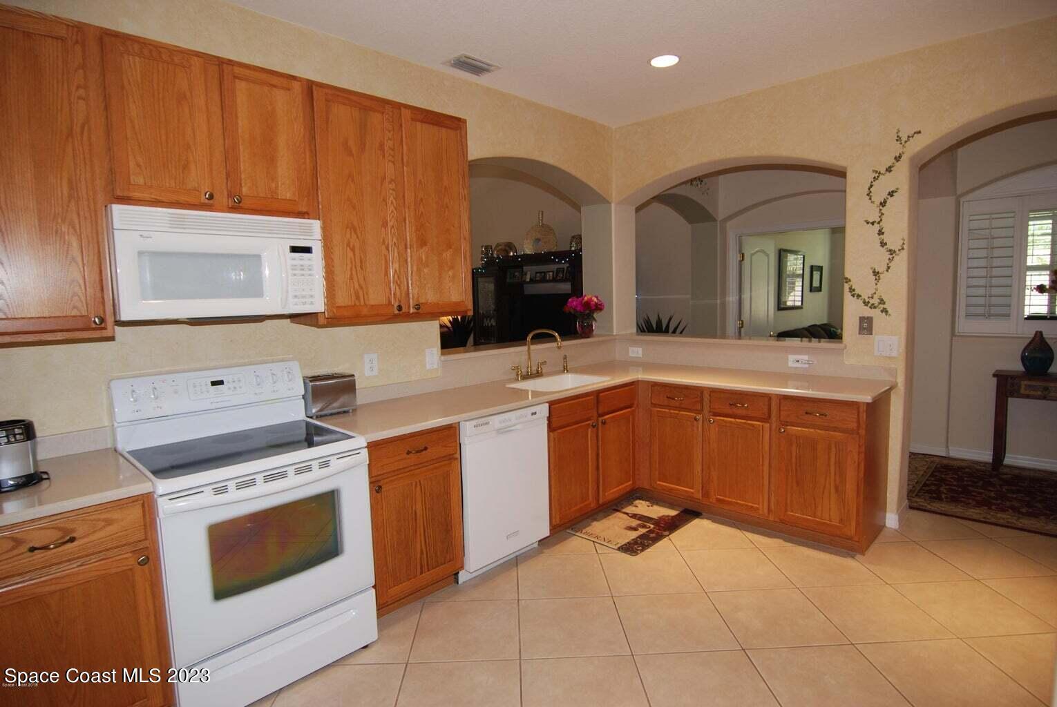 711 Glen Abbey Way Melbourne, FL 32940 - Photo 6 of 25 6