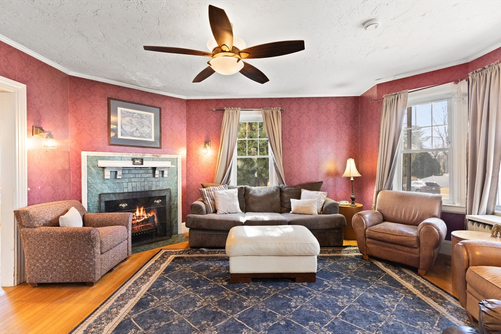 38 Riverside Place Walpole, MA 02081 - Photo 20 of 40 Gallery Image 20