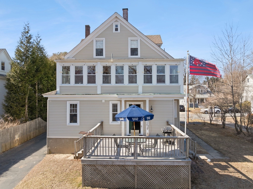 38 Riverside Place Walpole, MA 02081 - Photo 7 of 40 Gallery Image 7