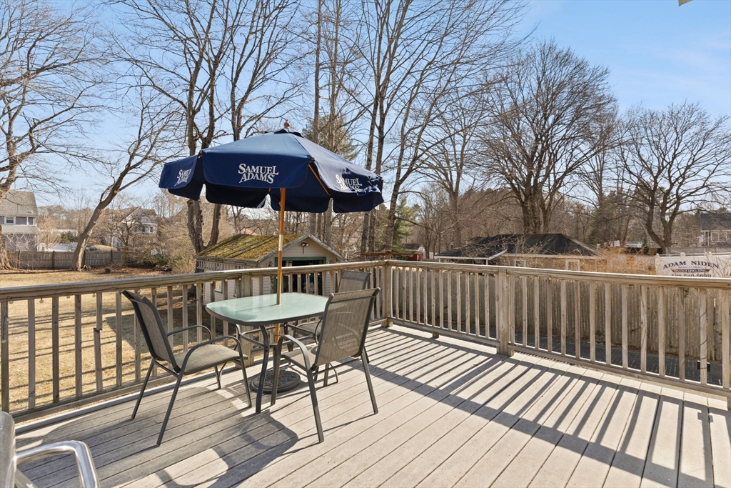 38 Riverside Place Walpole, MA 02081 - Photo 8 of 40 Gallery Image 8