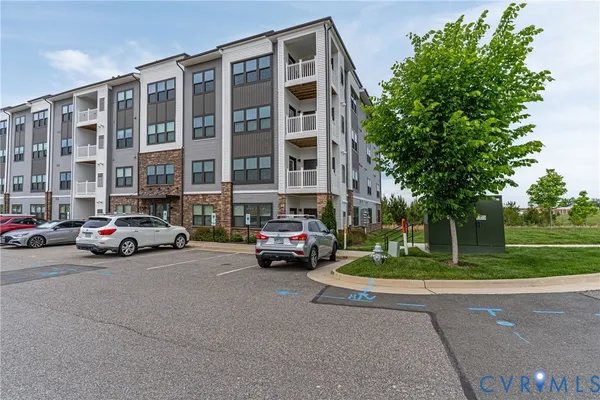 $310,000 | 3700 Maze Runner Drive, Unit 206, Midlothian, VA 23112