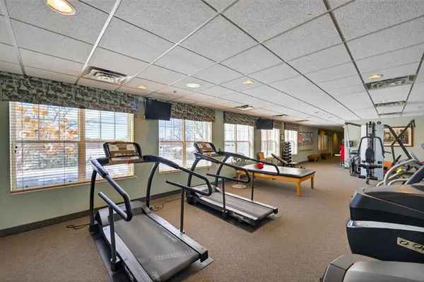 $250,000 | 1900 Rush Lake Trail, Unit 232, New Brighton, MN 55112