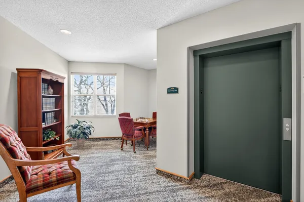 $250,000 | 1900 Rush Lake Trail, Unit 232, New Brighton, MN 55112