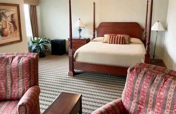 $250,000 | 1900 Rush Lake Trail, Unit 232, New Brighton, MN 55112