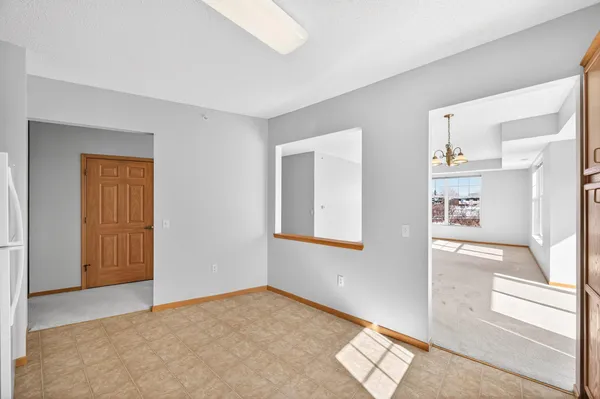 $250,000 | 1900 Rush Lake Trail, Unit 232, New Brighton, MN 55112