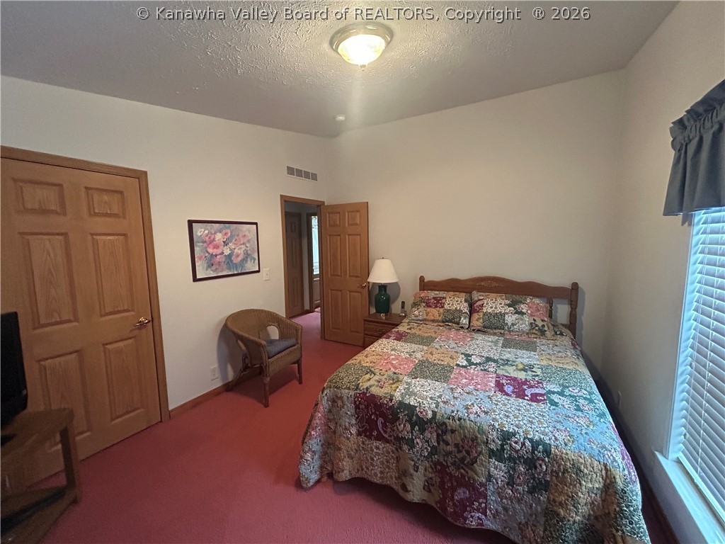 233 Sunset Lane Point Pleasant, WV 25550 - Photo 21 of 29 2nd Bedroom