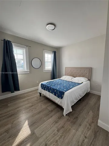 $3,000 | 536 14th Street, Unit 304, Miami Beach, FL 33139