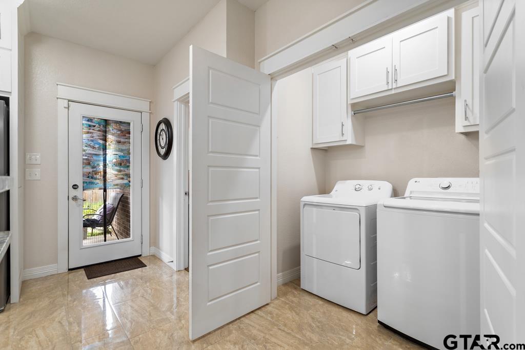 1207 South Lenox Street Tyler, TX 75701 - Photo 5 of 34