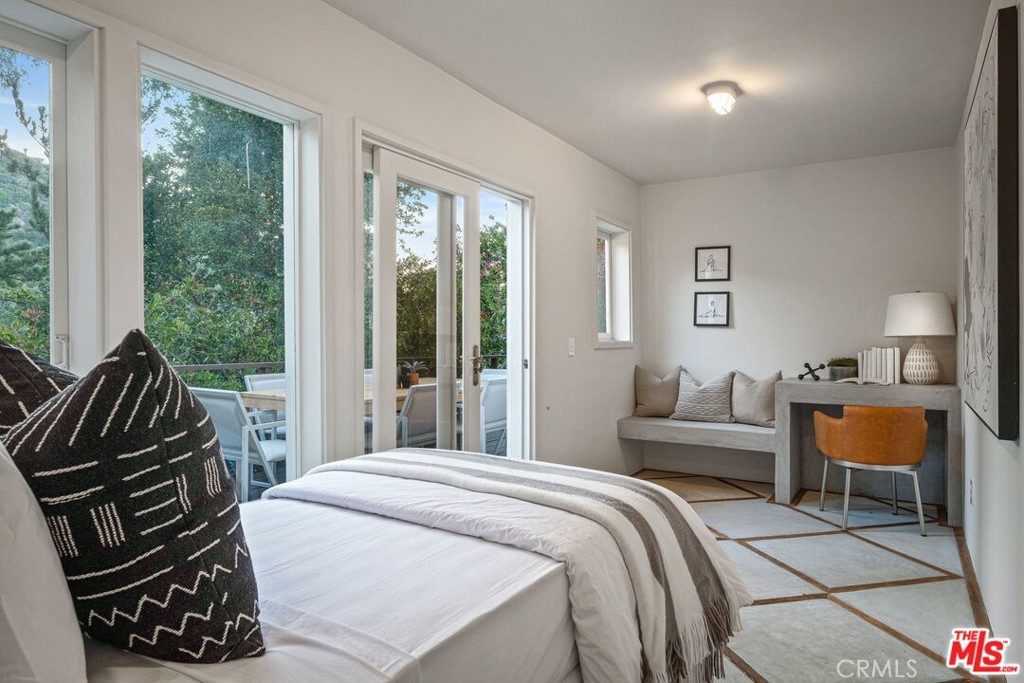2205 Beech Knoll Road Los Angeles, CA 90046 - Photo 16 of 25