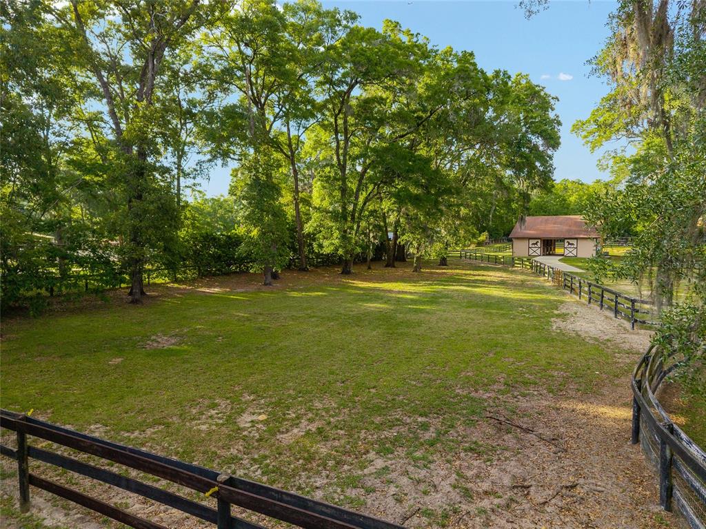 8117 Southwest 41st Place Road Ocala, FL 34481 - Photo 28 of 55