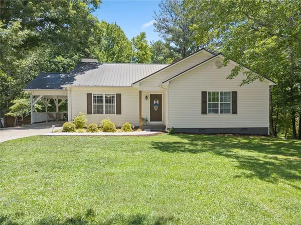 $299,000 | 18 Chickasaw Trail, Cleveland, GA 30528