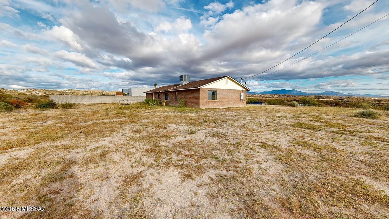 1000 Calle Coyote Rio Rico, AZ 85648 - Photo 3 of 25 IMG_0115