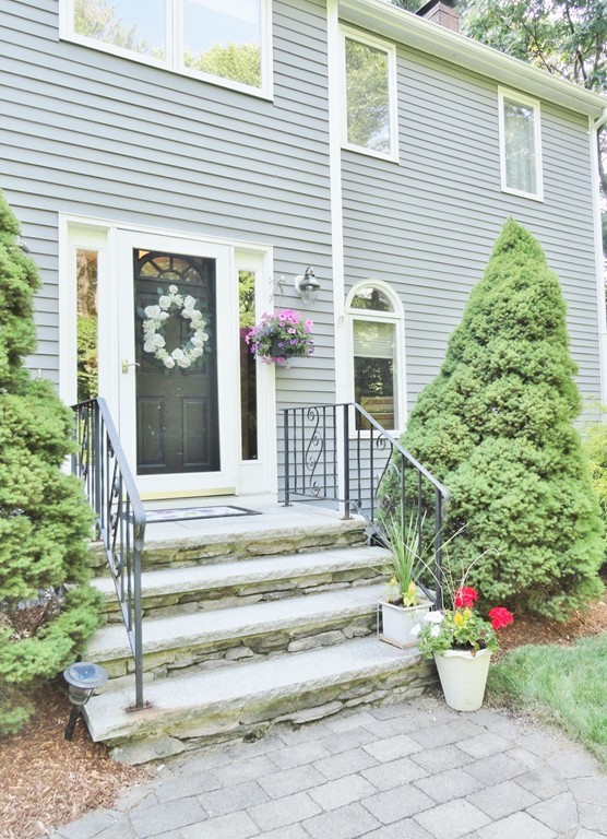 111 Mason Road Holden, MA 01522 - Photo 3 of 30