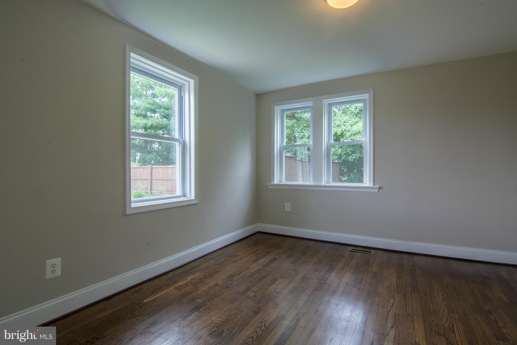 8601 Daytona Road Baltimore, MD 21237 - Photo 17 of 28 Interior (General)
