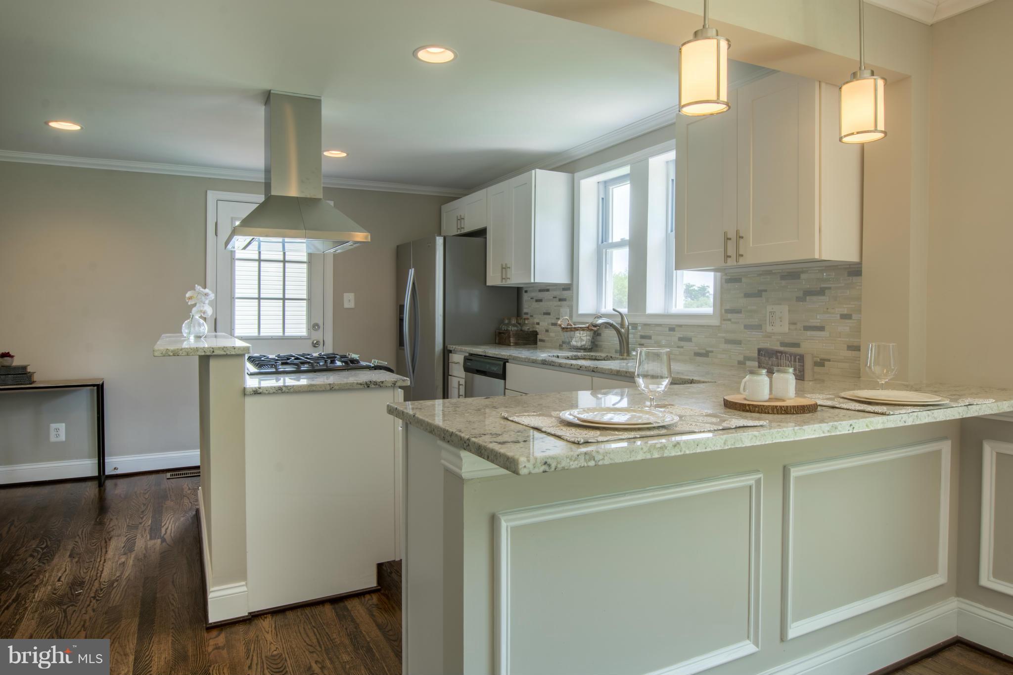 8601 Daytona Road Baltimore, MD 21237 - Photo 7 of 28 Kitchen